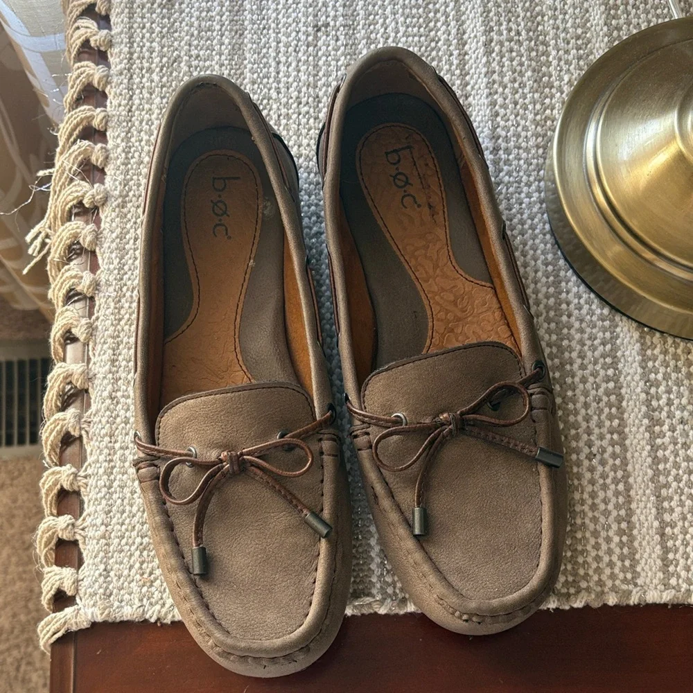 b.o.c Women’s Carolann Loafers Size 8
